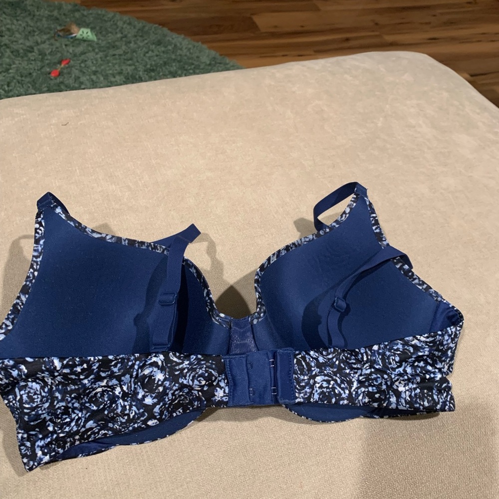 Maidenform Bra - Picture 4 of 4